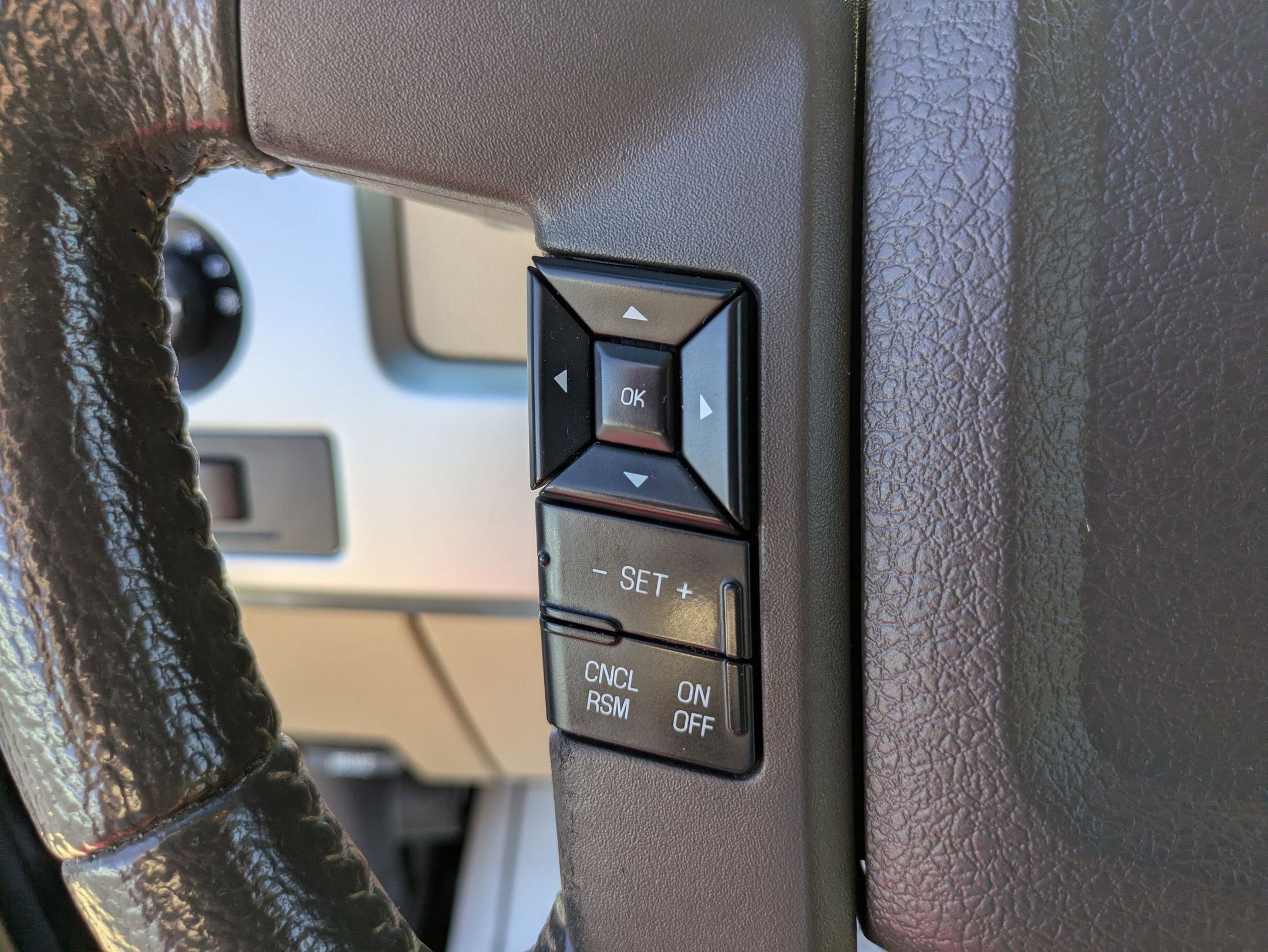 Used 2013 Ford F150 Lariat w/ Luxury Equipment Group AWD/4WD image 18