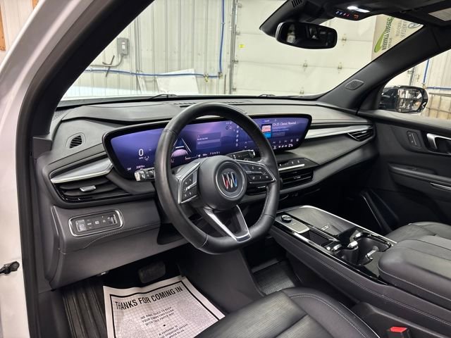 Used 2025 Buick Enclave Sport Touring image 17