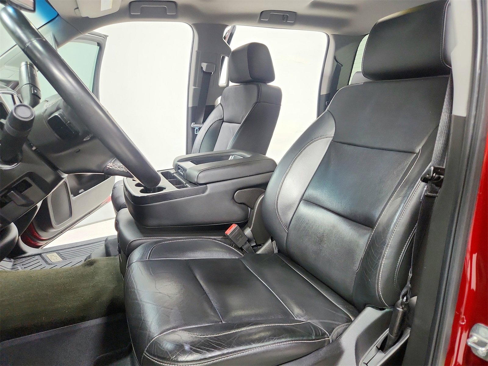 Used 2018 Chevrolet Silverado 1500 LT w/ All Star Edition image 19