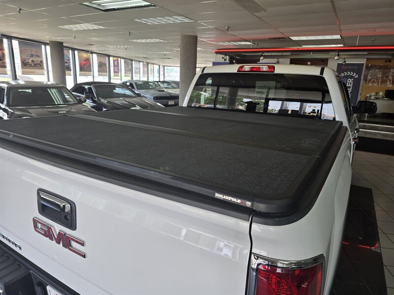 Used 2014 GMC Sierra 1500 SLT w/ Suspension Package, Off-Road AWD/4WD image 33