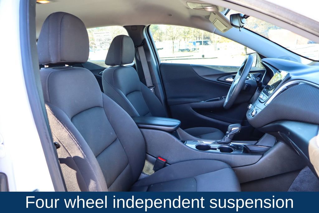 Used 2023 Chevrolet Malibu LT image 15