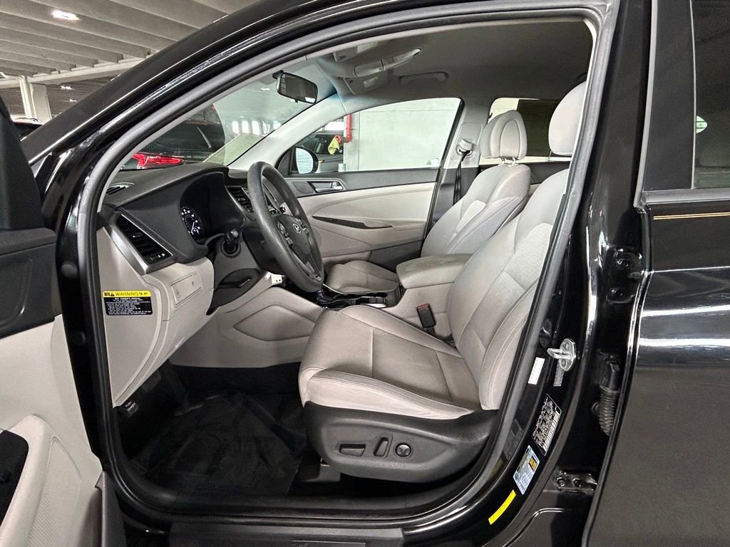 Used 2017 Hyundai Tucson SE image 15