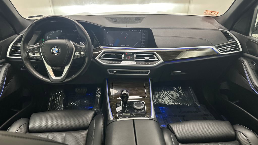 Used 2023 BMW X5 xDrive40i w/ Climate Comfort Package image 25