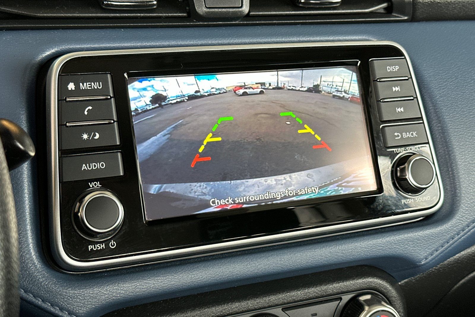 Used 2025 Nissan Versa SV FWD image 18