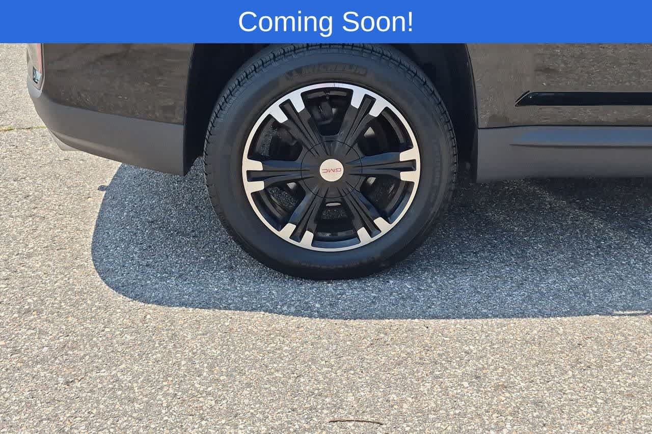 Used 2017 GMC Terrain SLT w/ Driver Alert Package I AWD/4WD image 13