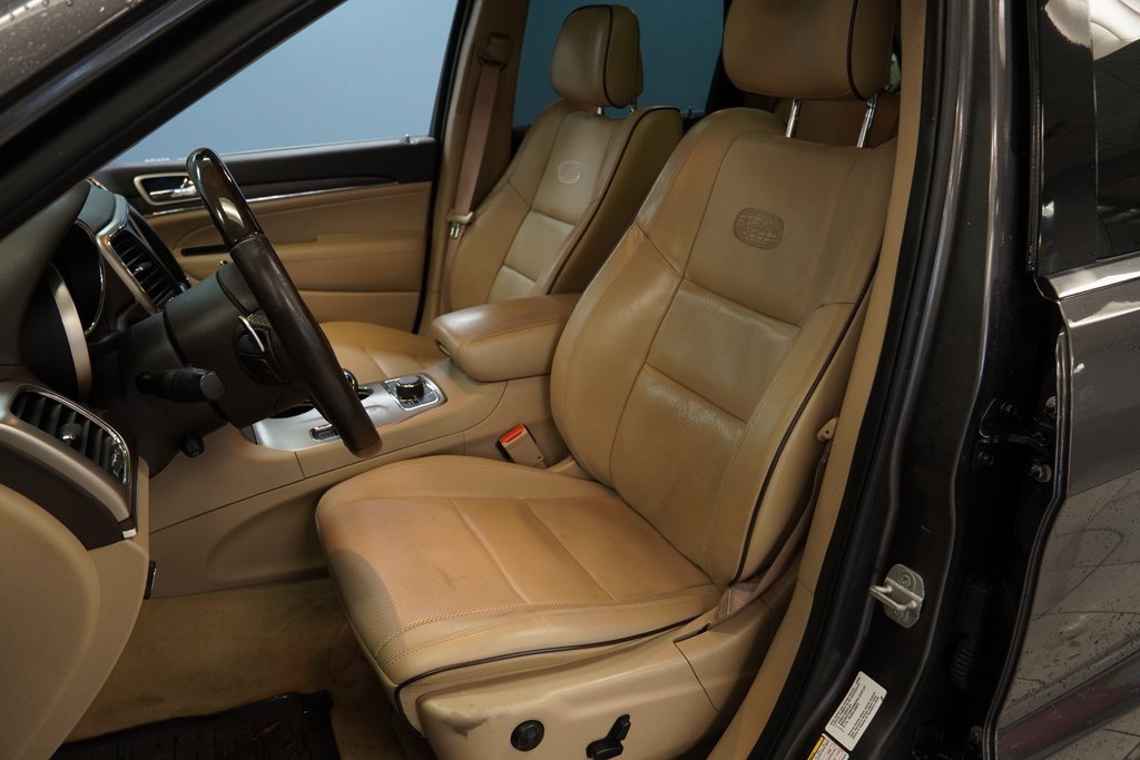 Used 2013 Dodge Grand Caravan SE image 3