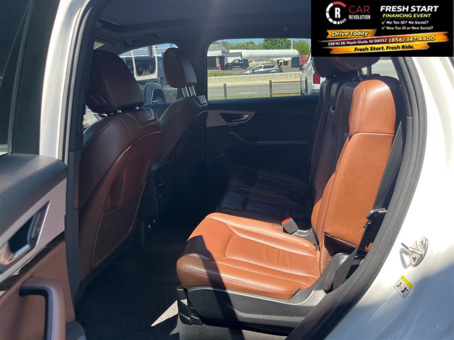 Used 2018 Audi Q7 2.0T Premium Plus AWD/4WD image 31