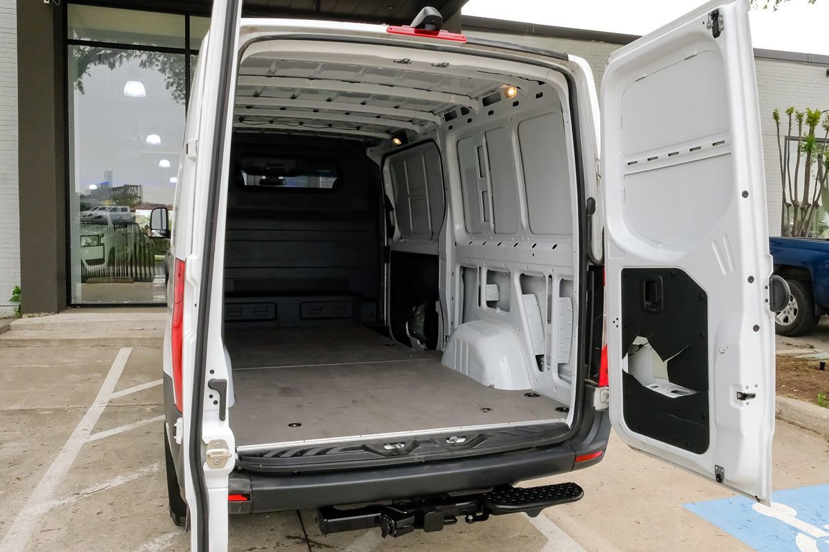 Used 2023 Mercedes-Benz Sprinter 2500 image 38