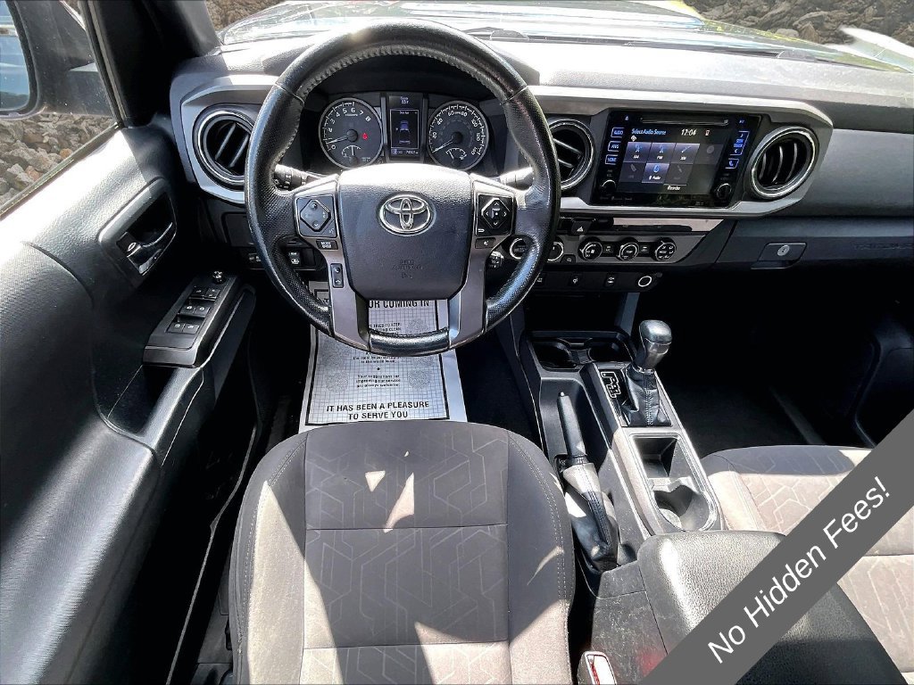 Used 2017 Toyota Tacoma TRD Sport w/ Tow Package (A/T) AWD/4WD image 5