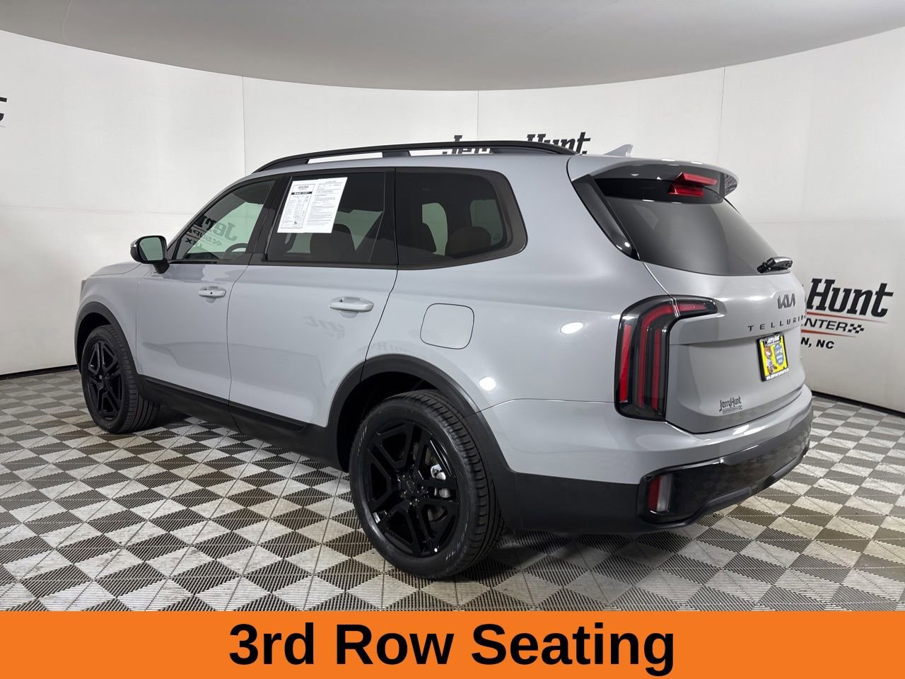 Used 2025 Kia Telluride EX X-Line image 7