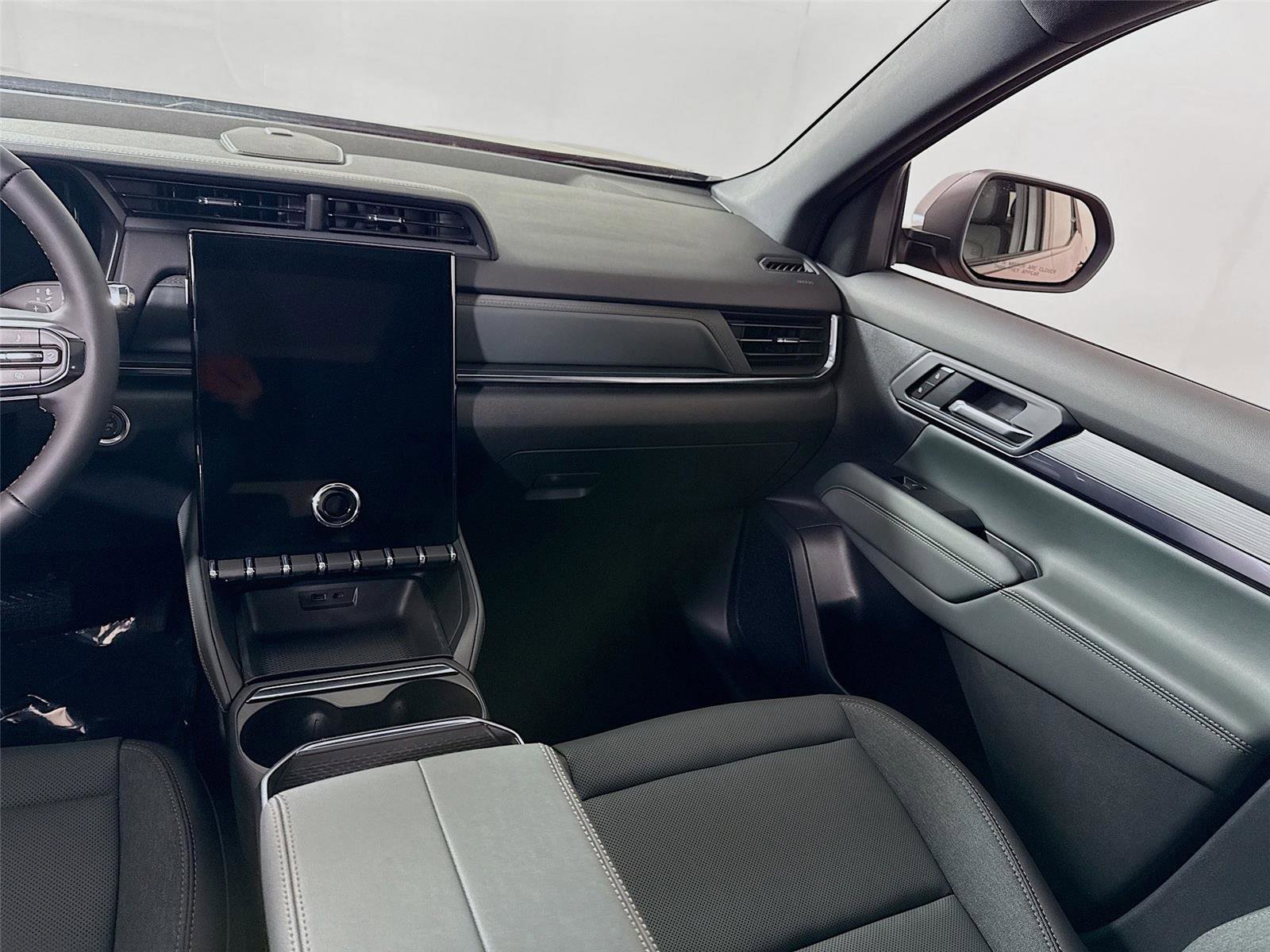 New 2026 GMC Terrain AT4 image 18