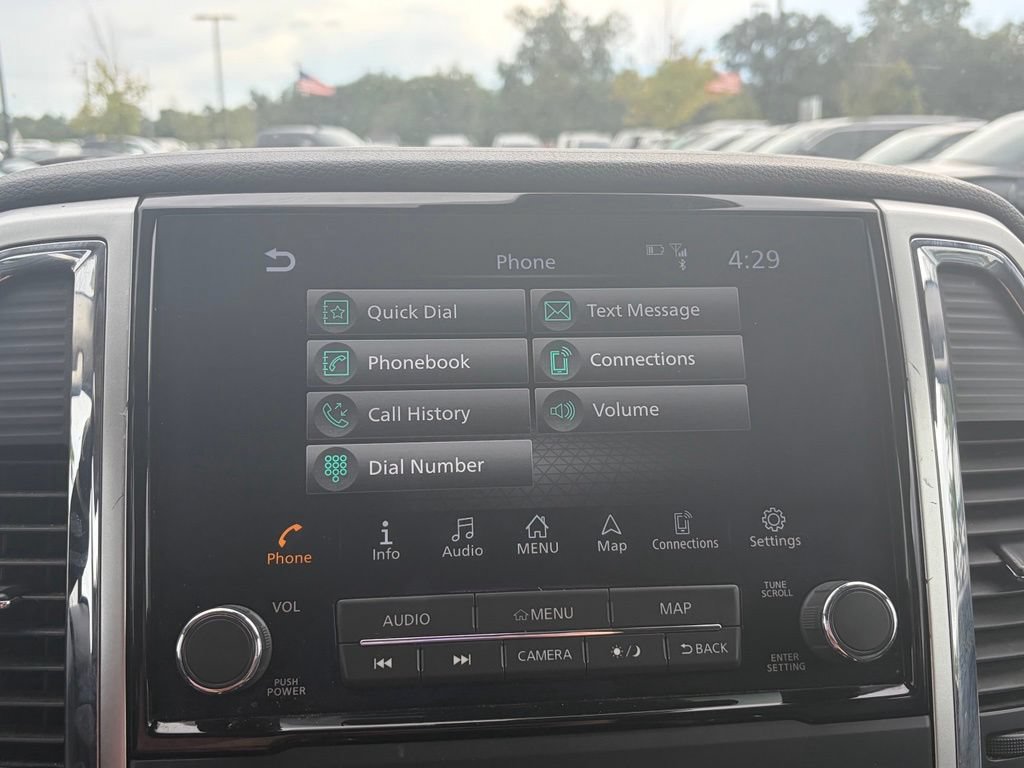 Used 2021 Nissan Titan SV w/ SV Convenience Package RWD image 29