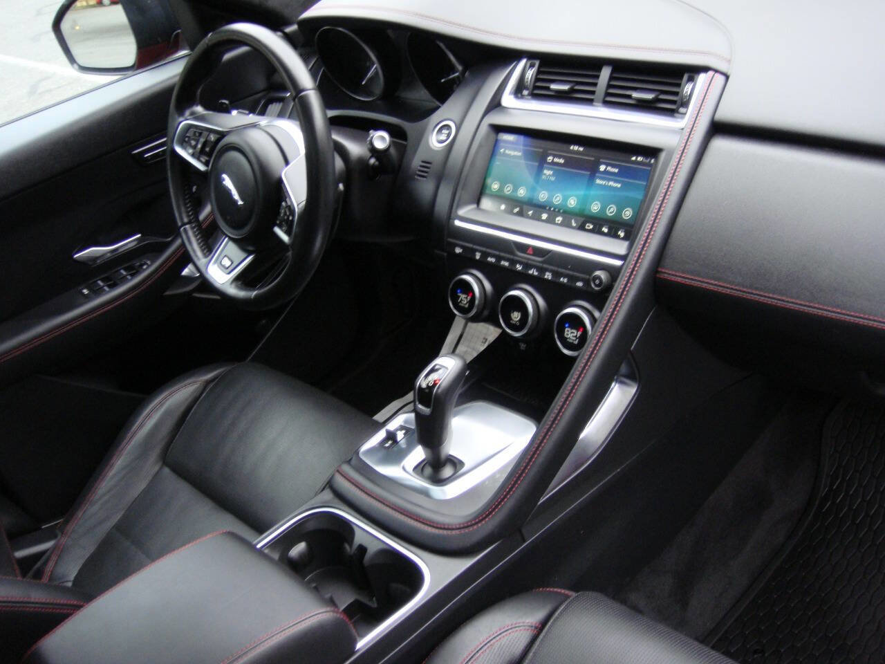 Used 2018 Jaguar E-PACE First Edition image 17