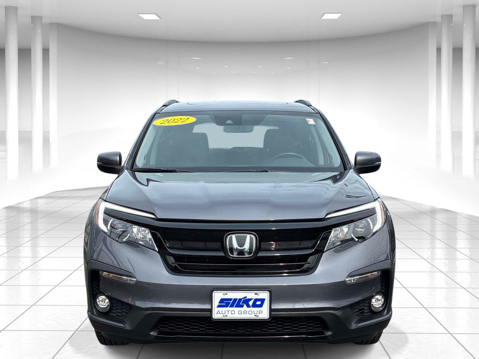 Used 2022 Honda Pilot Special Edition image 2