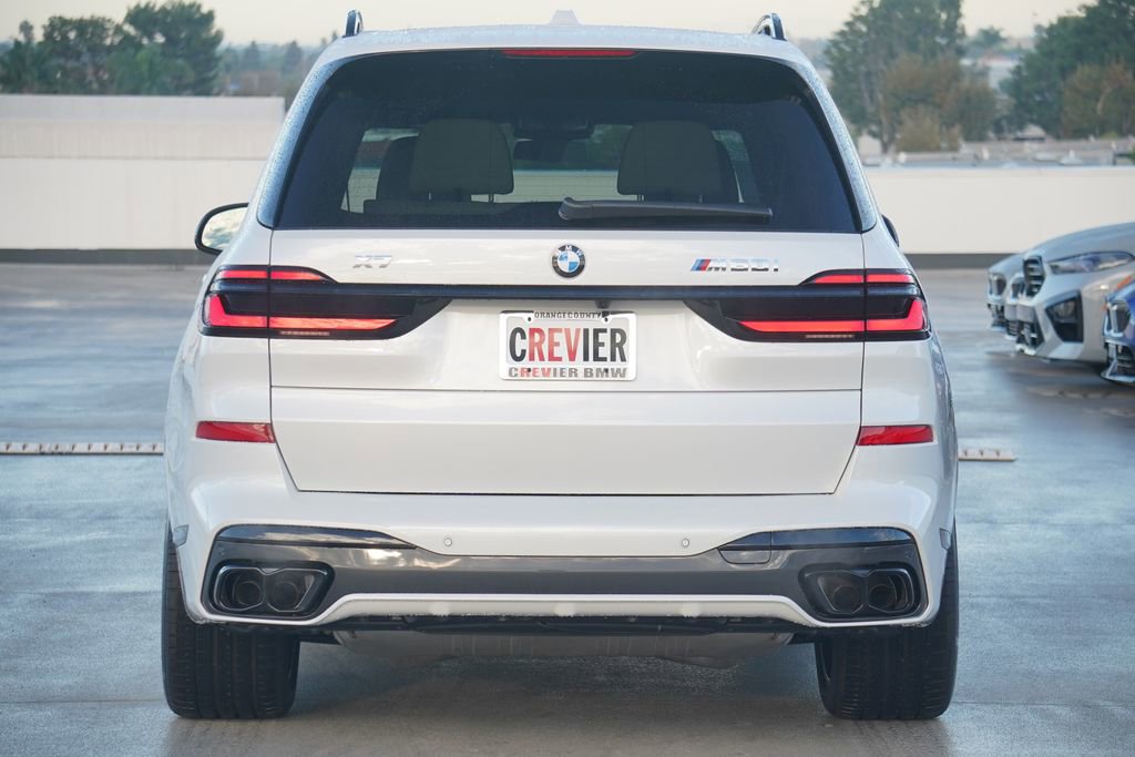 New 2026 BMW X7 M60i image 6