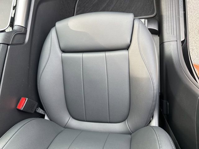 Certified 2025 Mercedes-Benz GLA 250 image 33