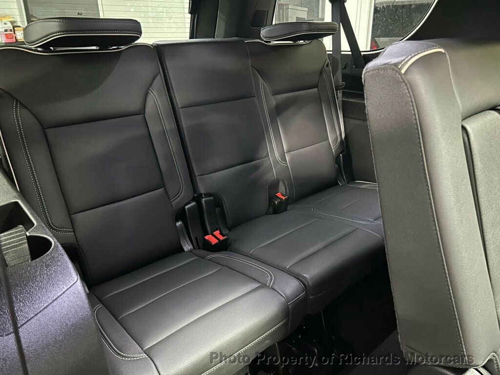 Used 2025 GMC Yukon XL Elevation AWD/4WD image 27