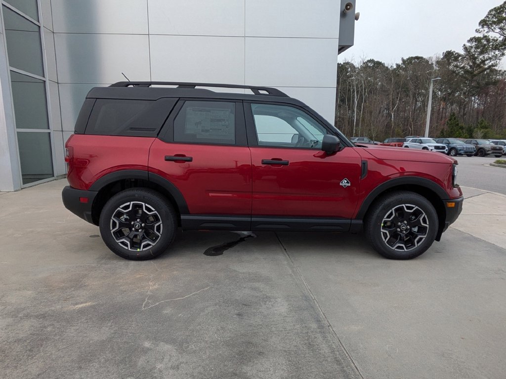 New 2026 Ford Bronco Sport Outer Banks w/ Outer Banks Tech Package+ AWD/4WD image 3