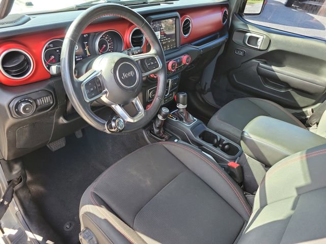 Used 2018 Jeep Wrangler Unlimited Rubicon w/ Dual Top Group AWD/4WD image 21