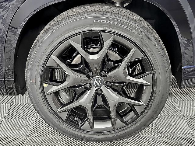 New 2026 Lexus TX 500h AWD image 7