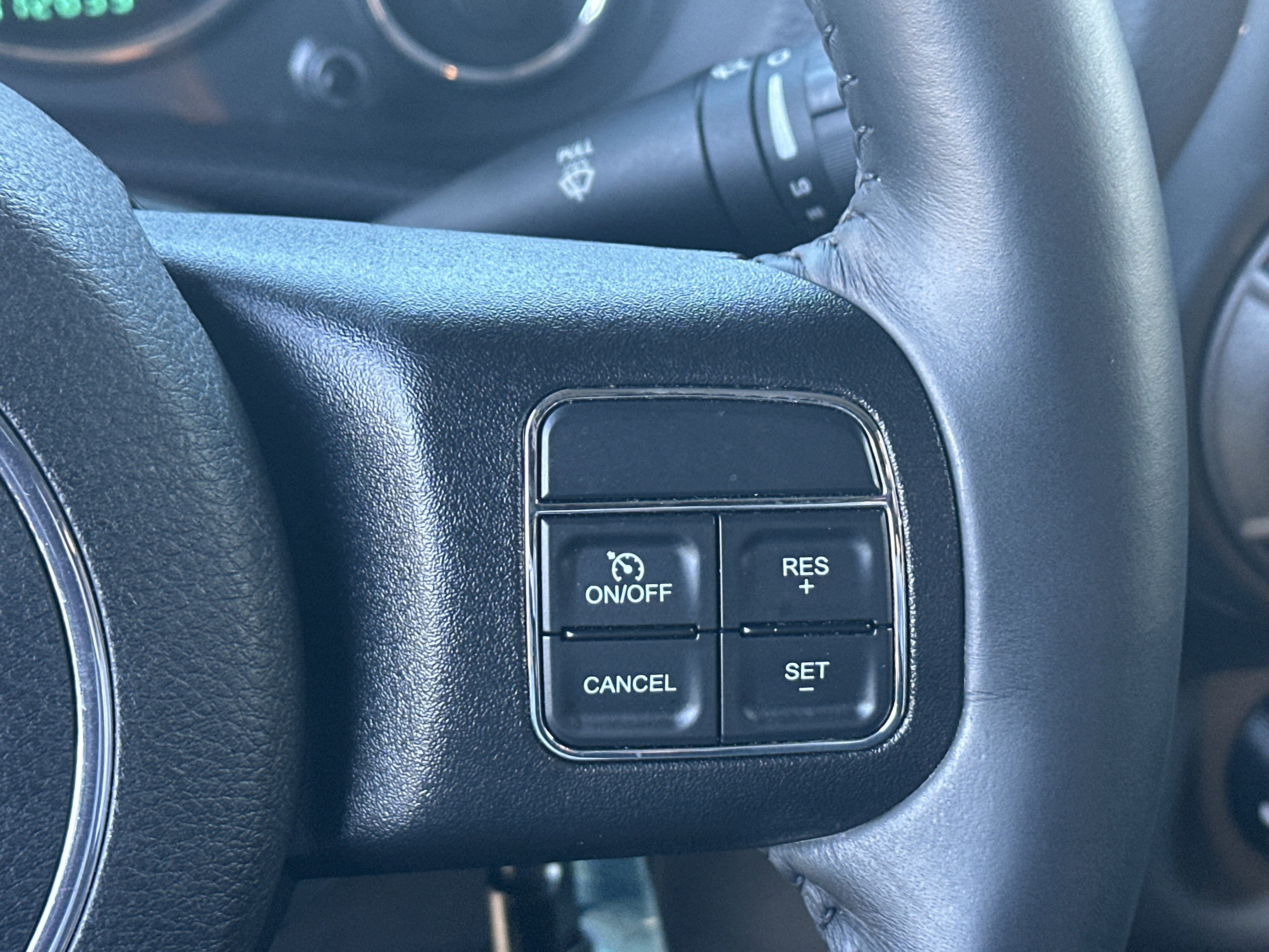 Used 2016 Jeep Wrangler Sport w/ Connectivity Group image 18