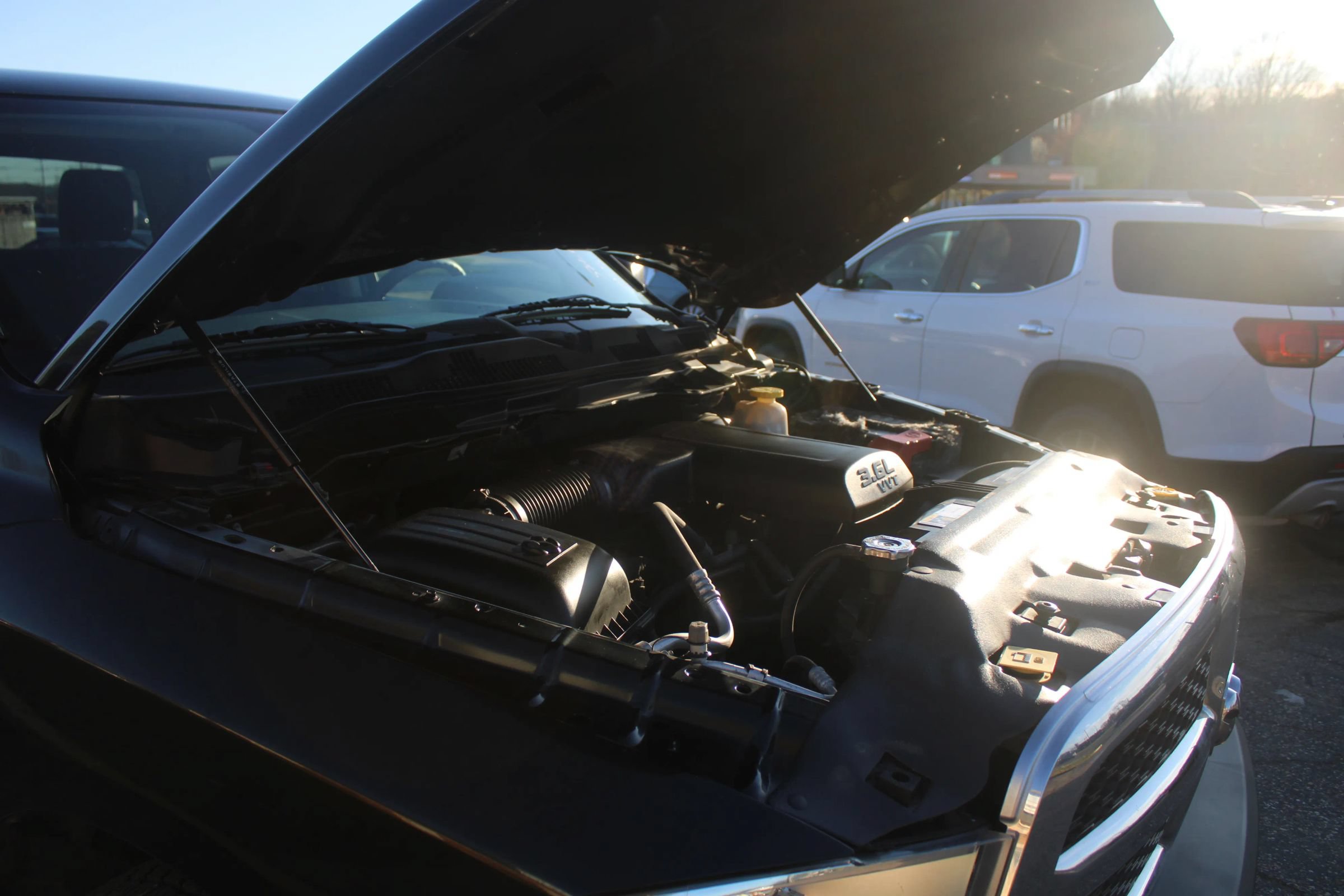 Used 2017 RAM 1500 Tradesman w/ Popular Equipment Group RWD image 32