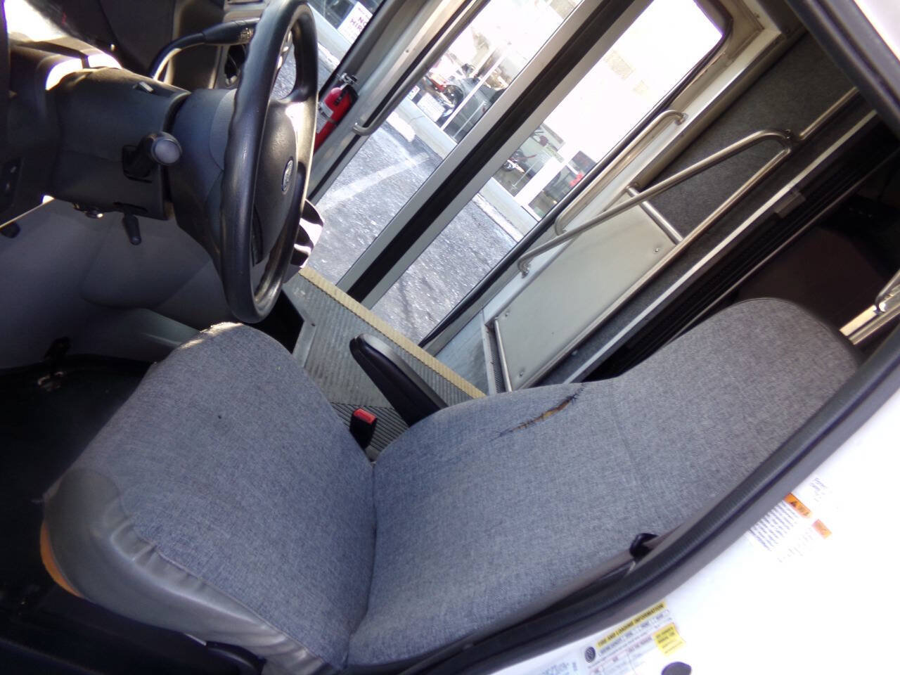 Used 2019 Ford E-450 and Econoline 450 Super Duty w/ Shuttle Bus Prep Package RWD image 14