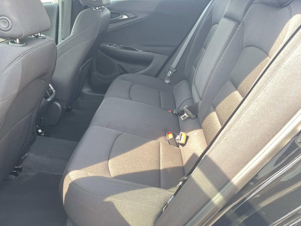 Used 2023 Chevrolet Malibu LT FWD image 12