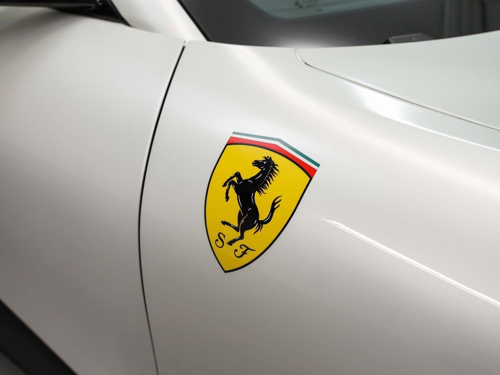 Certified 2024 Ferrari Roma Spider image 9