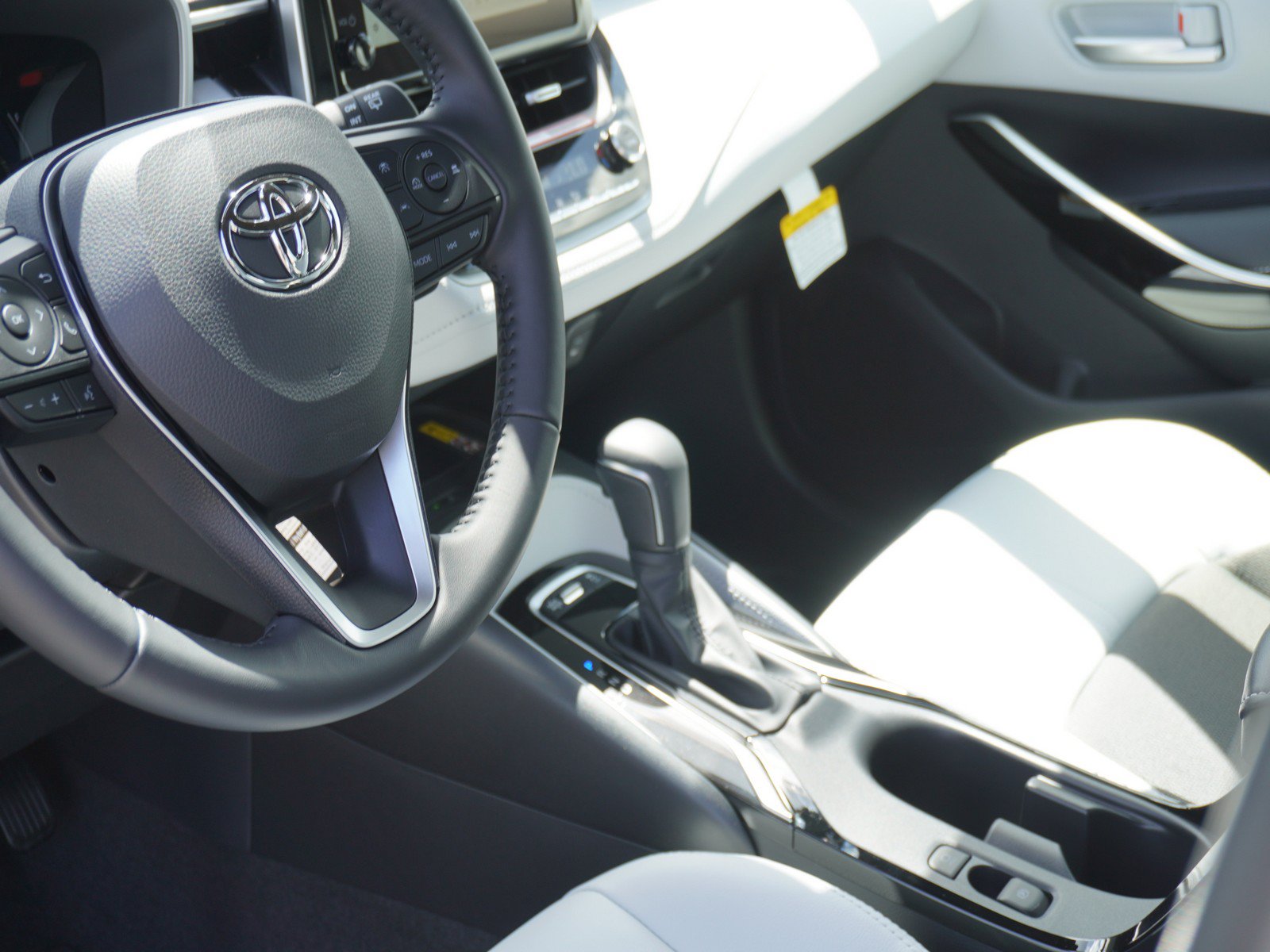 New 2026 Toyota Corolla XSE FWD image 20