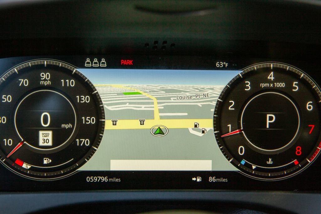 Used 2020 Jaguar F-PACE Prestige image 18