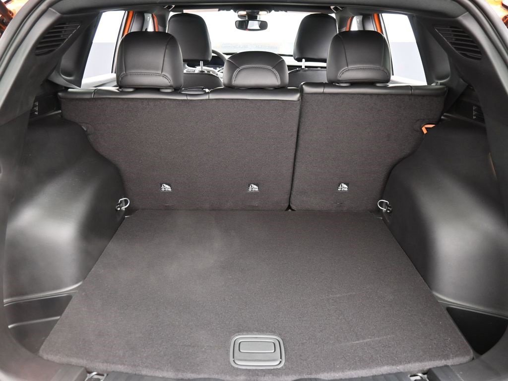 New 2026 Jeep Compass Latitude image 14