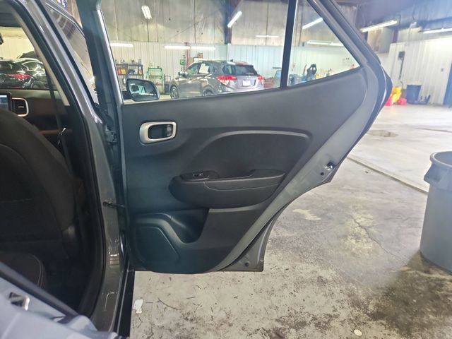 Used 2020 Hyundai Venue SEL w/ Convenience + Premium Package image 26