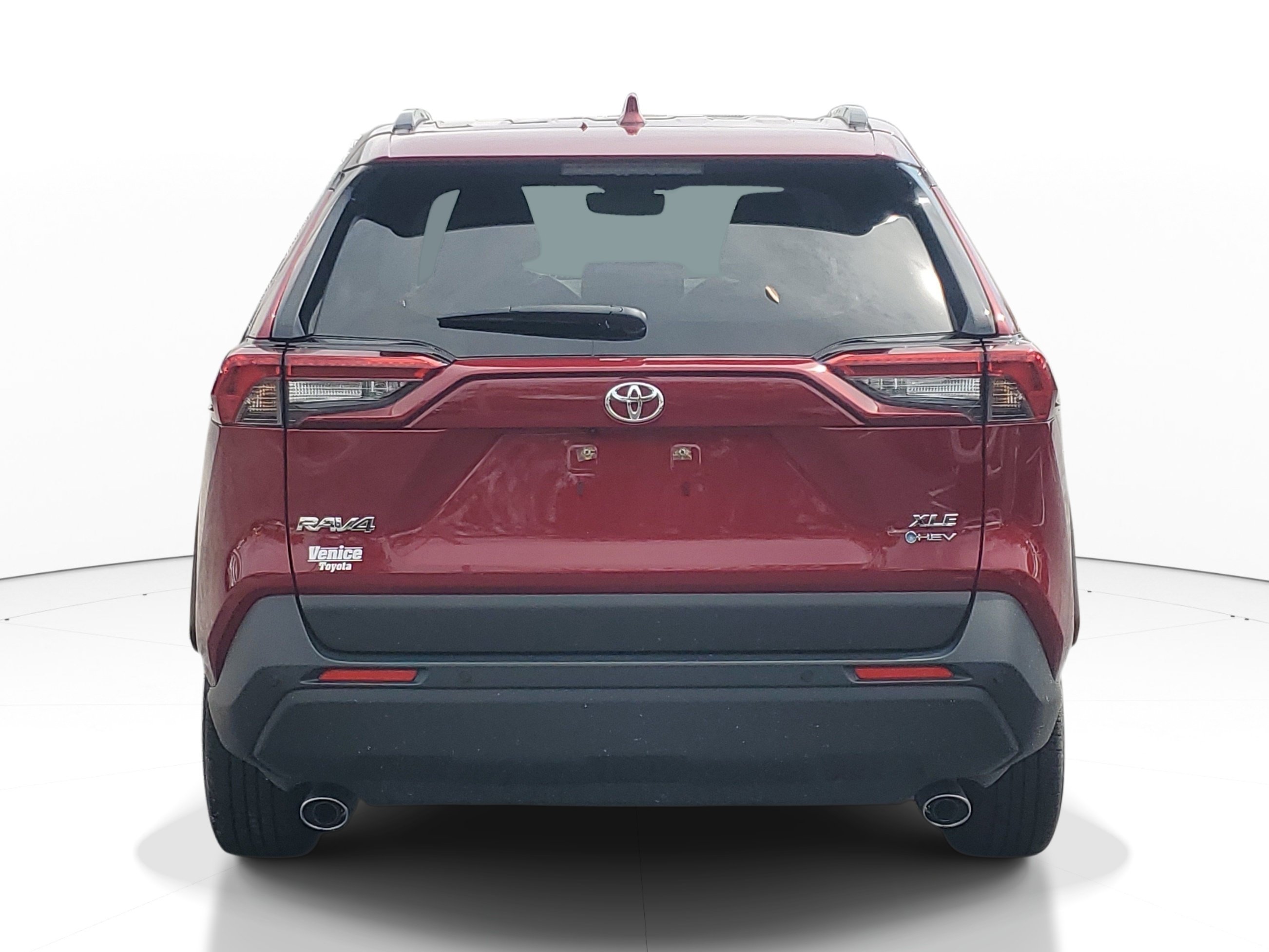Used 2025 Toyota RAV4 XLE Premium w/ Weather Package AWD/4WD image 5