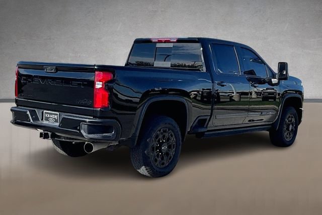 Used 2024 Chevrolet Silverado 3500 High Country w/ Midnight Edition image 2