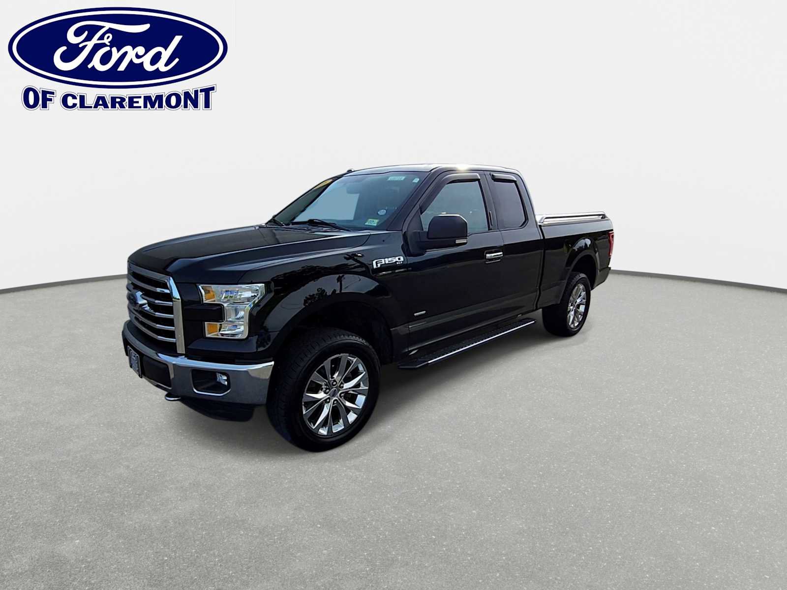 Used 2016 Ford F150 XLT w/ Equipment Group 302A Luxury AWD/4WD image 4