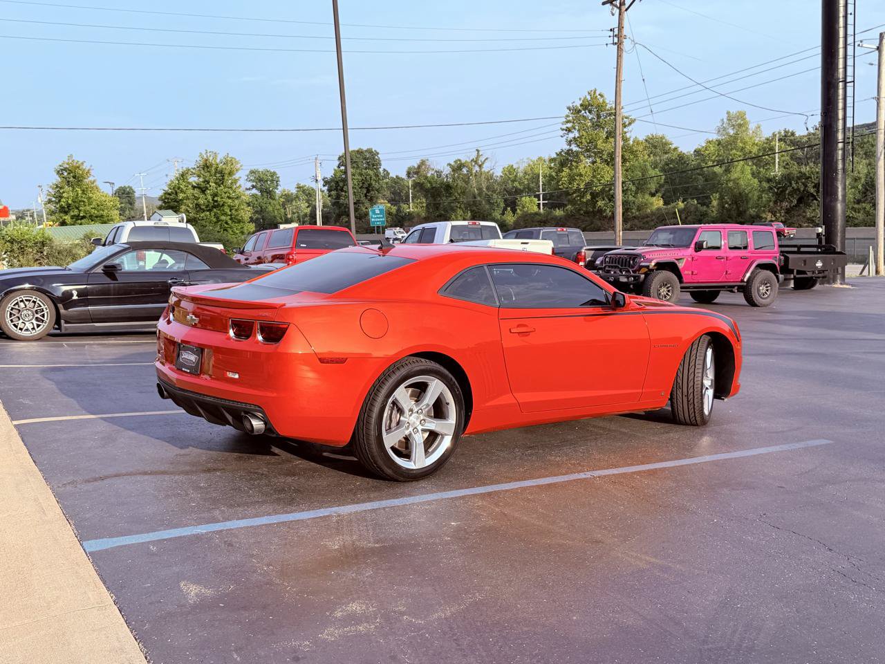 Used 2010 Chevrolet Camaro SS w/ RS Package RWD image 3