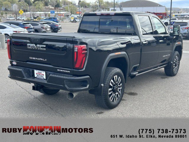 Used 2024 GMC Sierra 3500 Denali Ultimate image 7