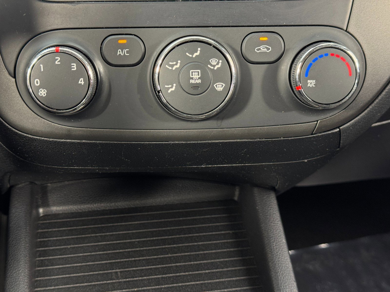 Used 2015 Kia Forte LX w/ Popular Package image 23