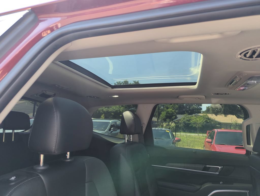 Used 2023 Kia Telluride SX AWD/4WD image 36