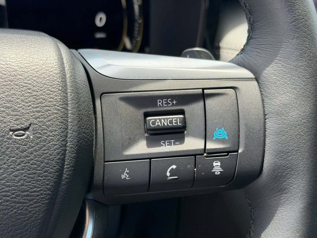 Used 2026 INFINITI QX60 Luxe w/ Cargo Package FWD image 26