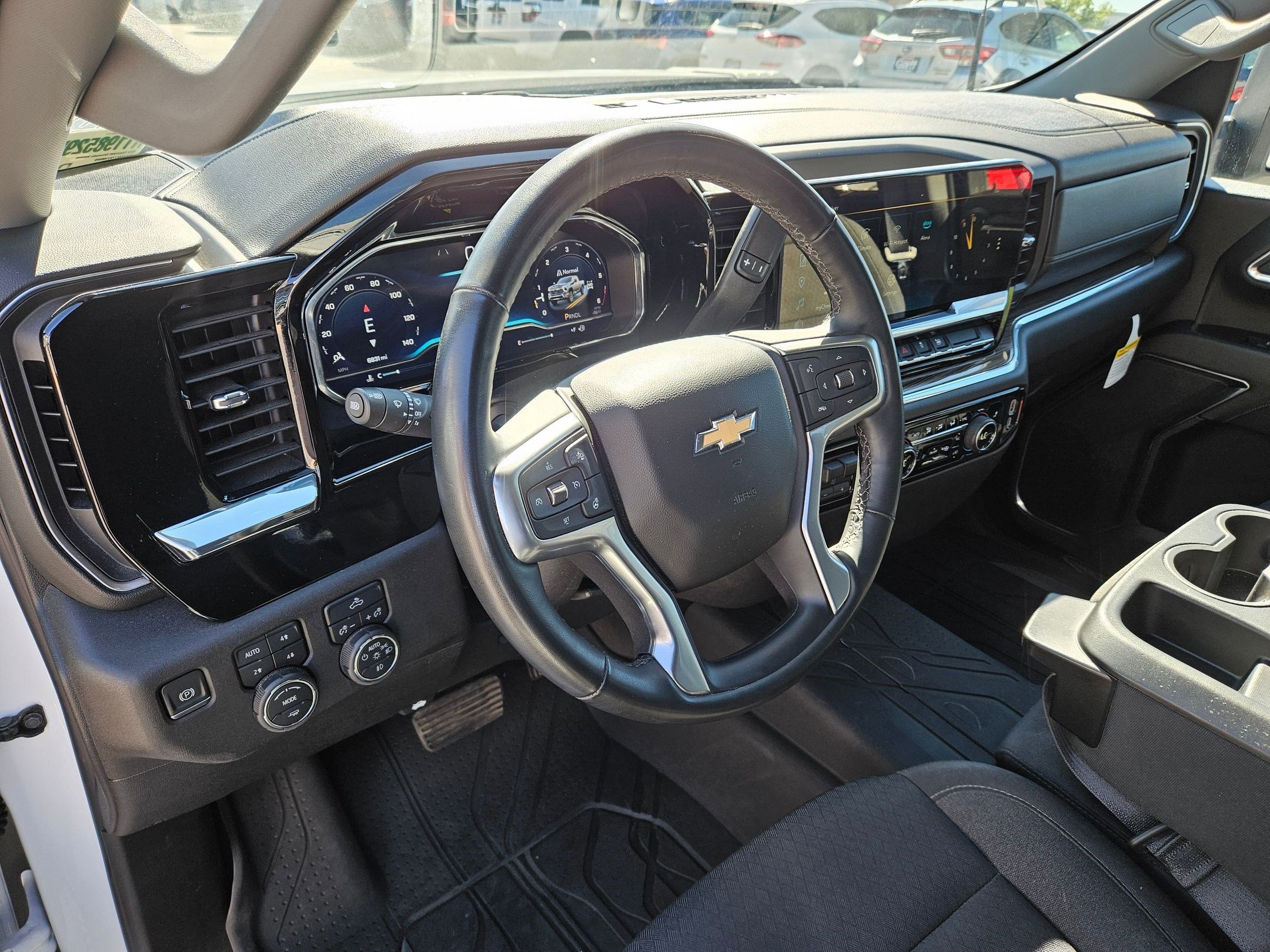 Used 2024 Chevrolet Silverado 3500 LT w/ Convenience Package image 17