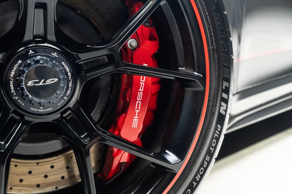 Used 2022 Porsche 911 GT3 RWD image 4