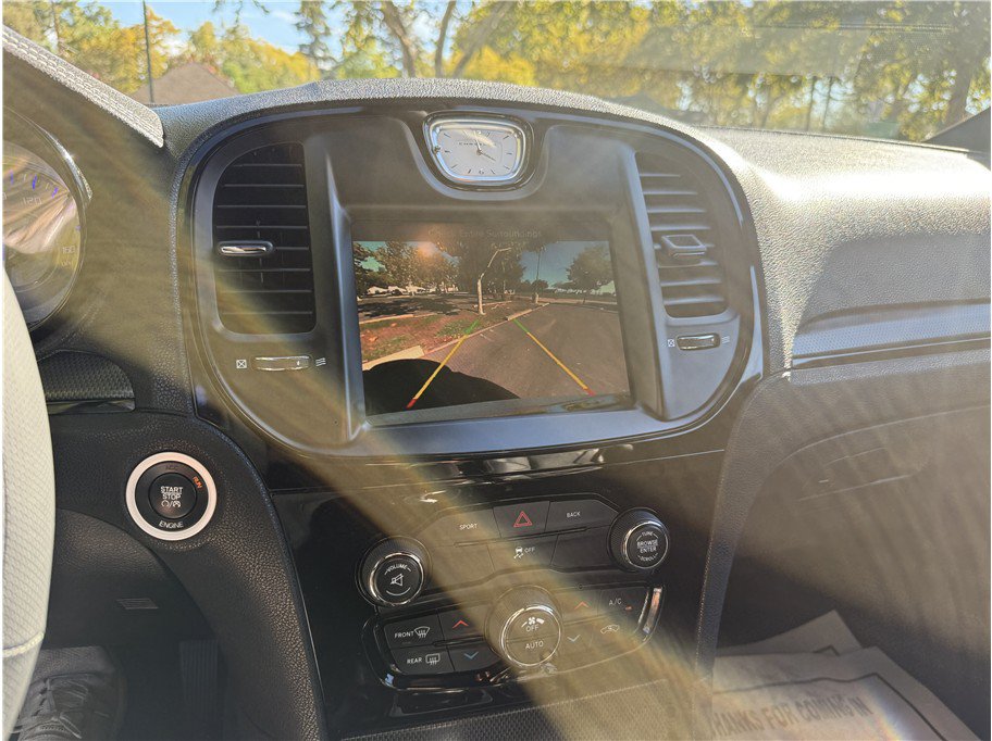 Used 2016 Chrysler 300 S RWD image 11
