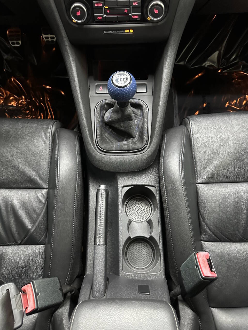 Used 2013 Volkswagen Golf R 4-Door image 27