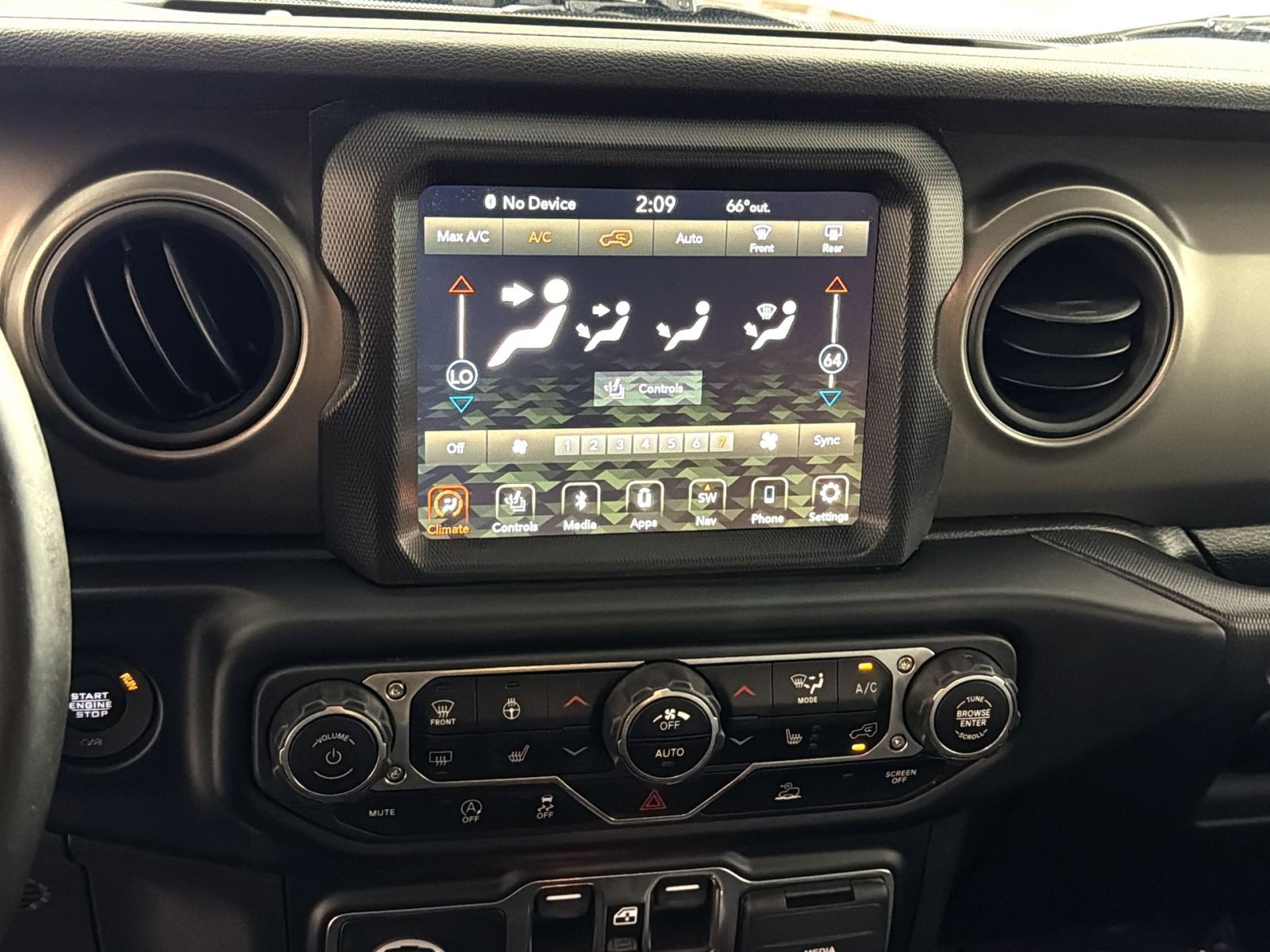 Used 2022 Jeep Wrangler Unlimited Sport image 21