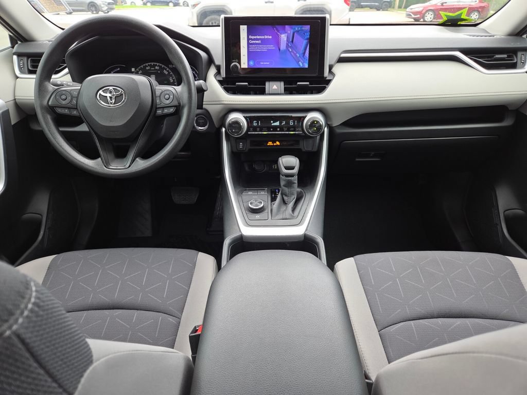 Certified 2025 Toyota RAV4 XLE AWD/4WD image 5