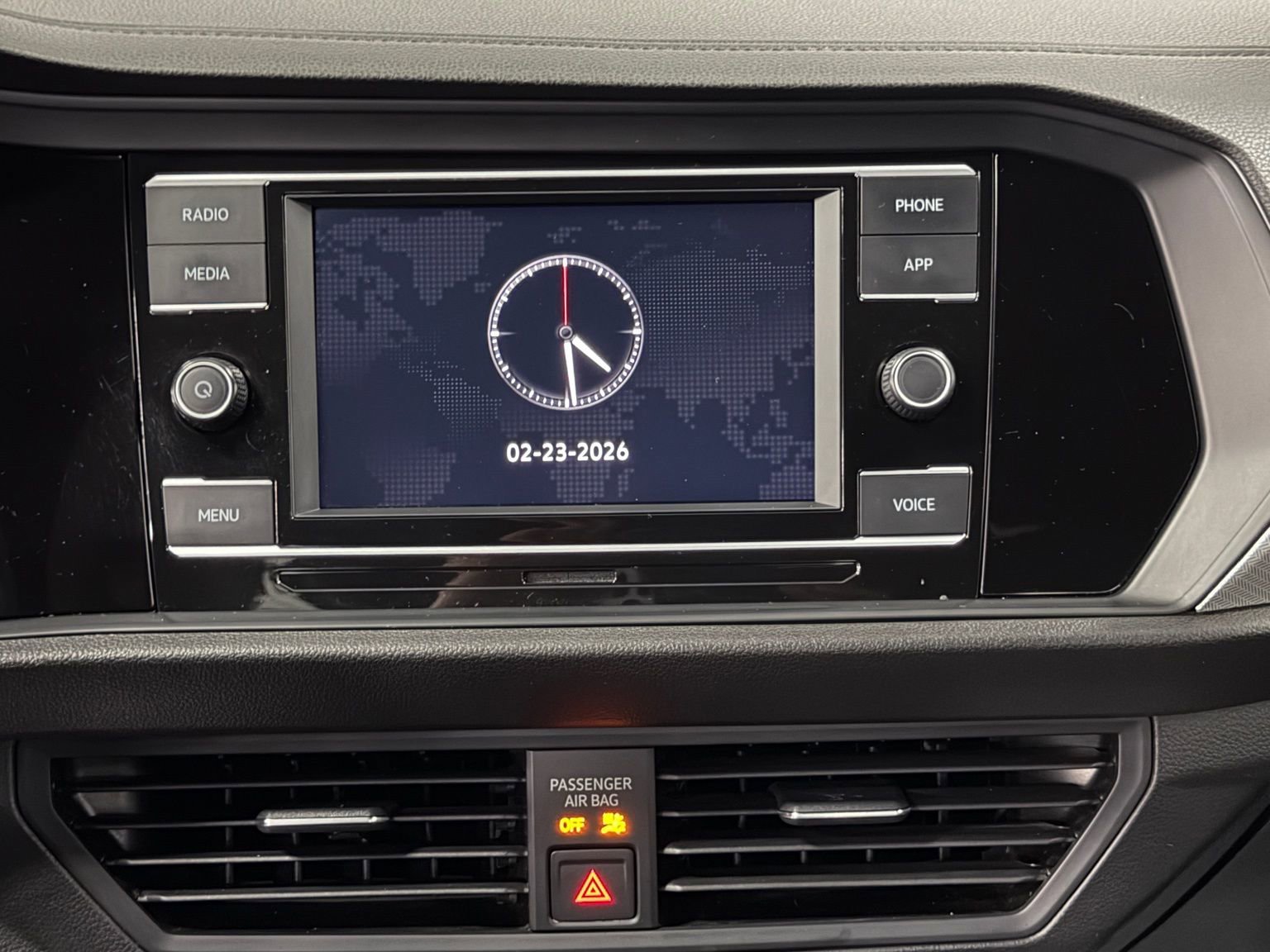 Used 2022 Volkswagen Jetta Sport image 28