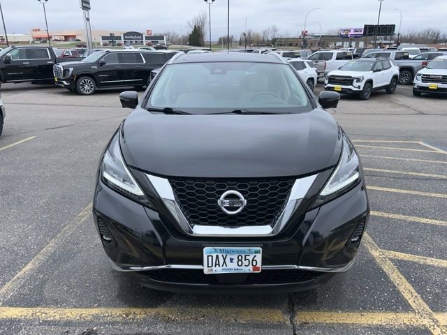 Used 2019 Nissan Murano SL w/ SL Technology Package AWD/4WD image 2