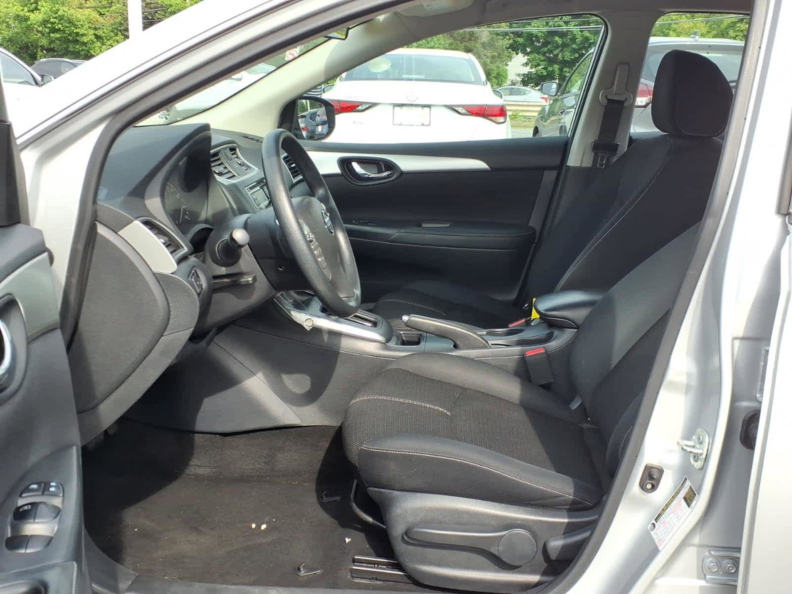 Certified 2017 Nissan Sentra S FWD image 11
